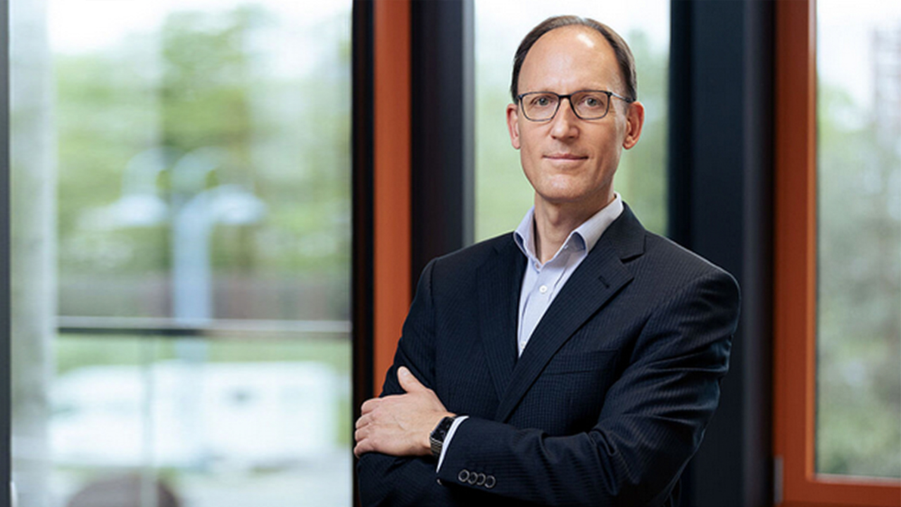 In 2013 nam Michael Dorka het management van LTA over en begon onmiddellijk met het moderniseren van het bedrijf.